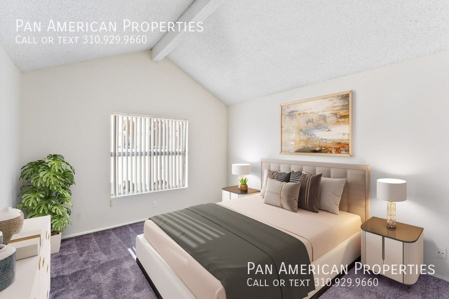 10376 Almayo Ave. - Photo 4 of 50