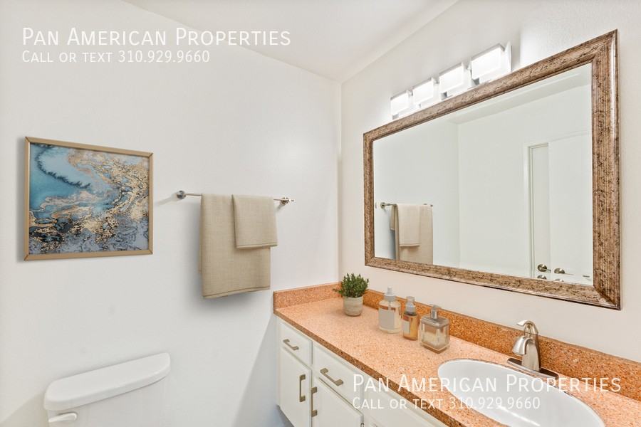 10376 Almayo Ave. - Photo 7 of 50