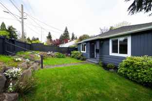 1413 Sw Cambridge St #1 - Photo 1 of 1