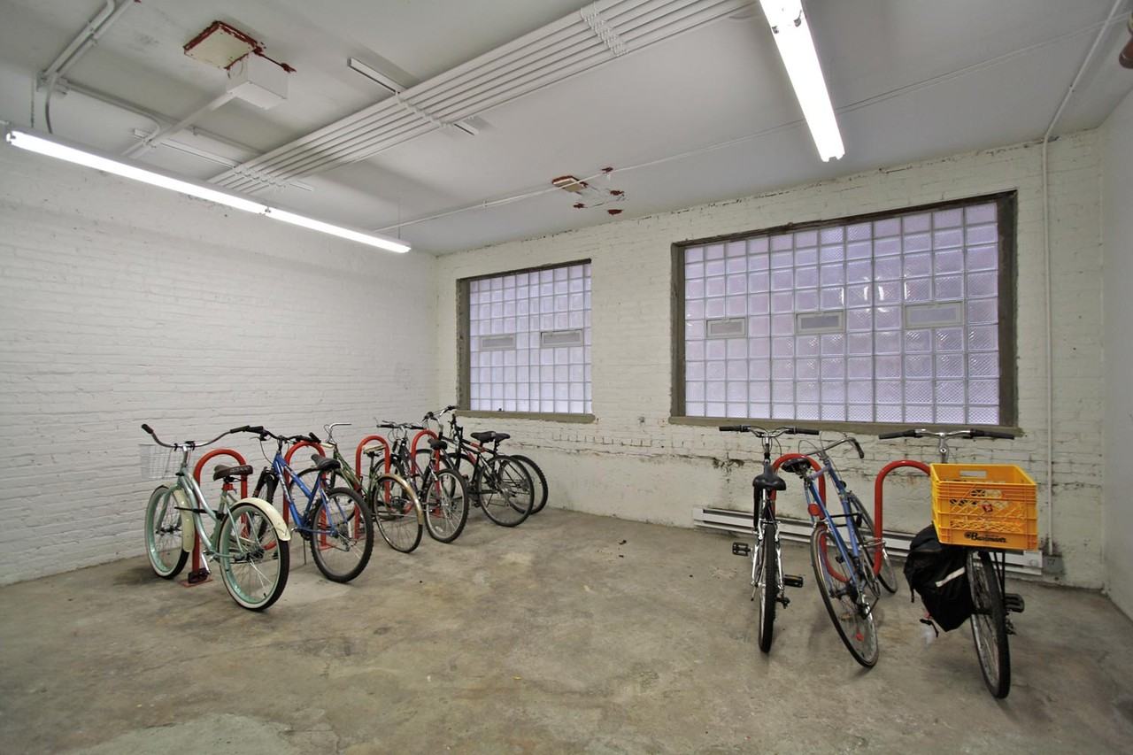 Drexel Grand - Photo 6 of 32