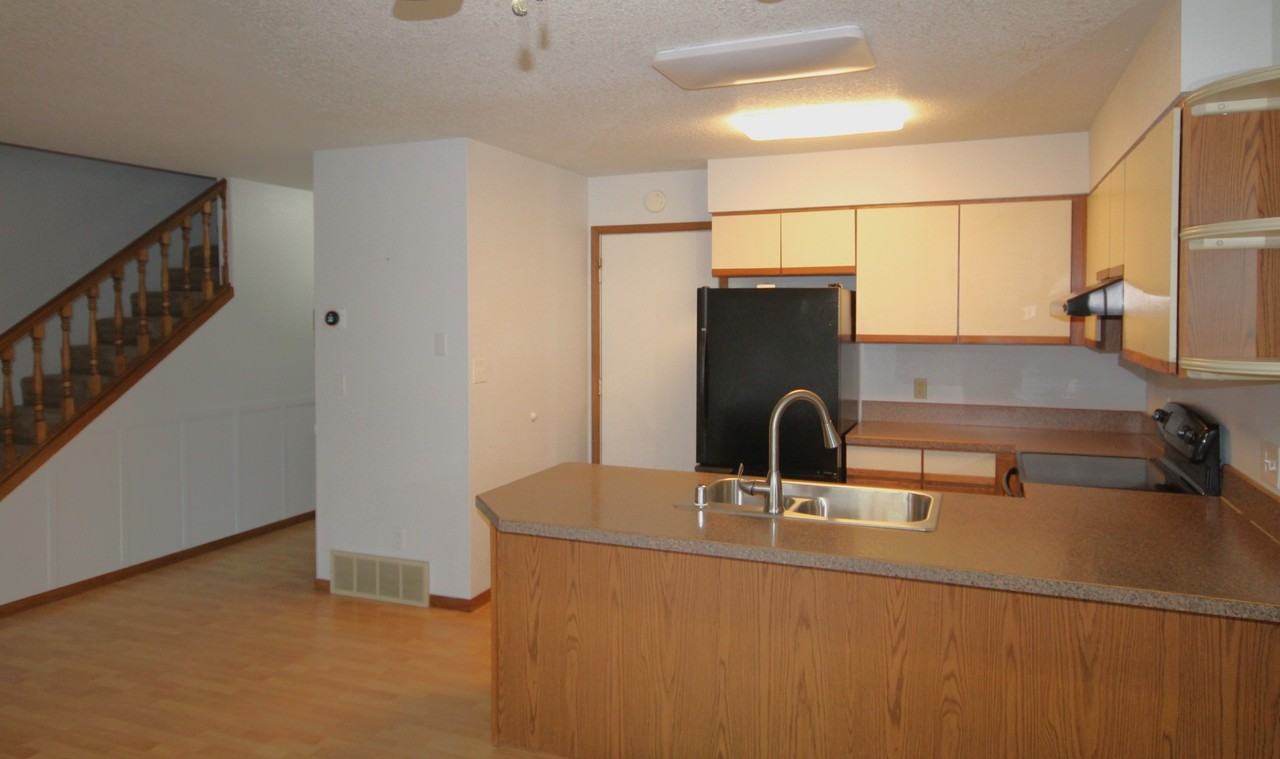 1288 Yellowstone Ave #2 - Photo 7 of 17