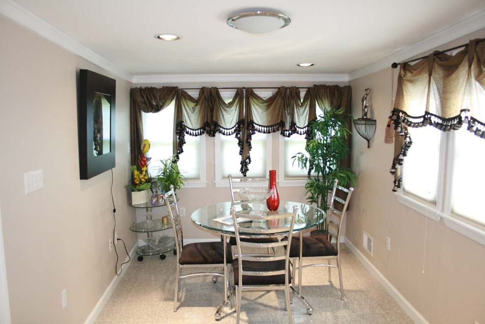 40 Henry St #NA - Photo 2 of 7