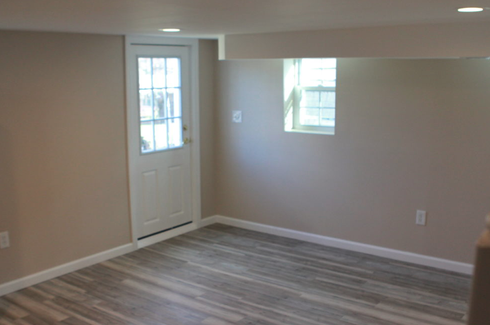 40 Henry St #NA - Photo 4 of 7