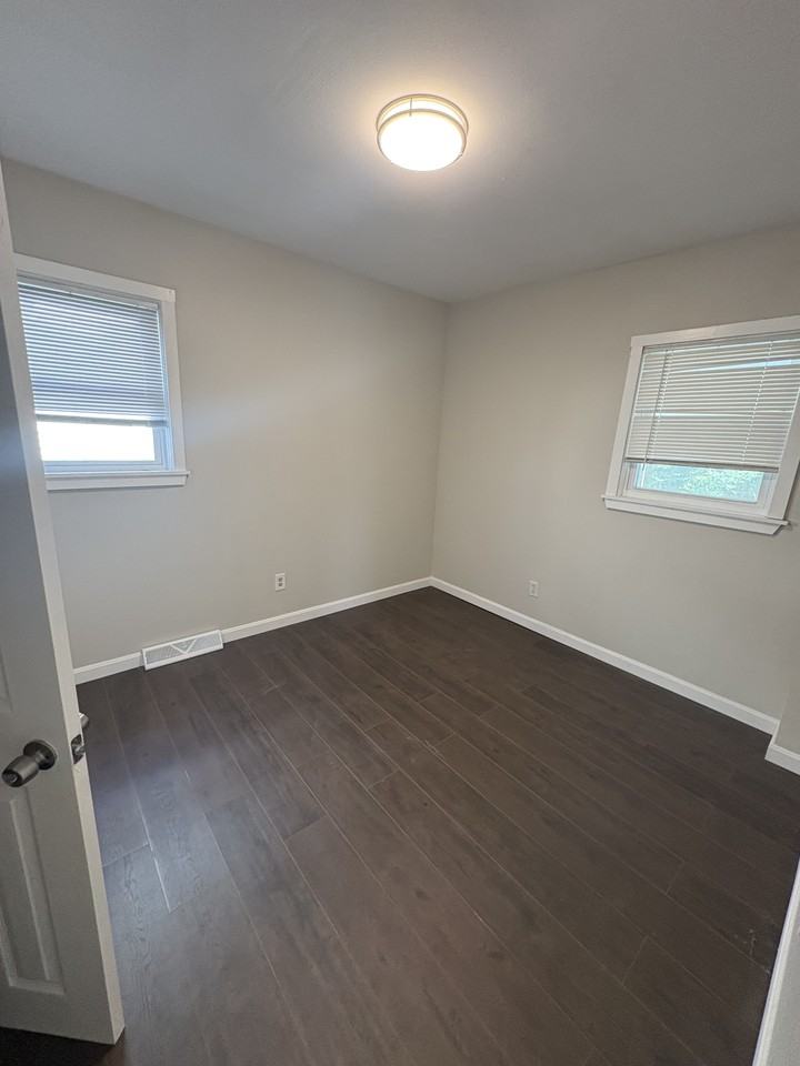 16 Harmony St #1 - Photo 5 of 15