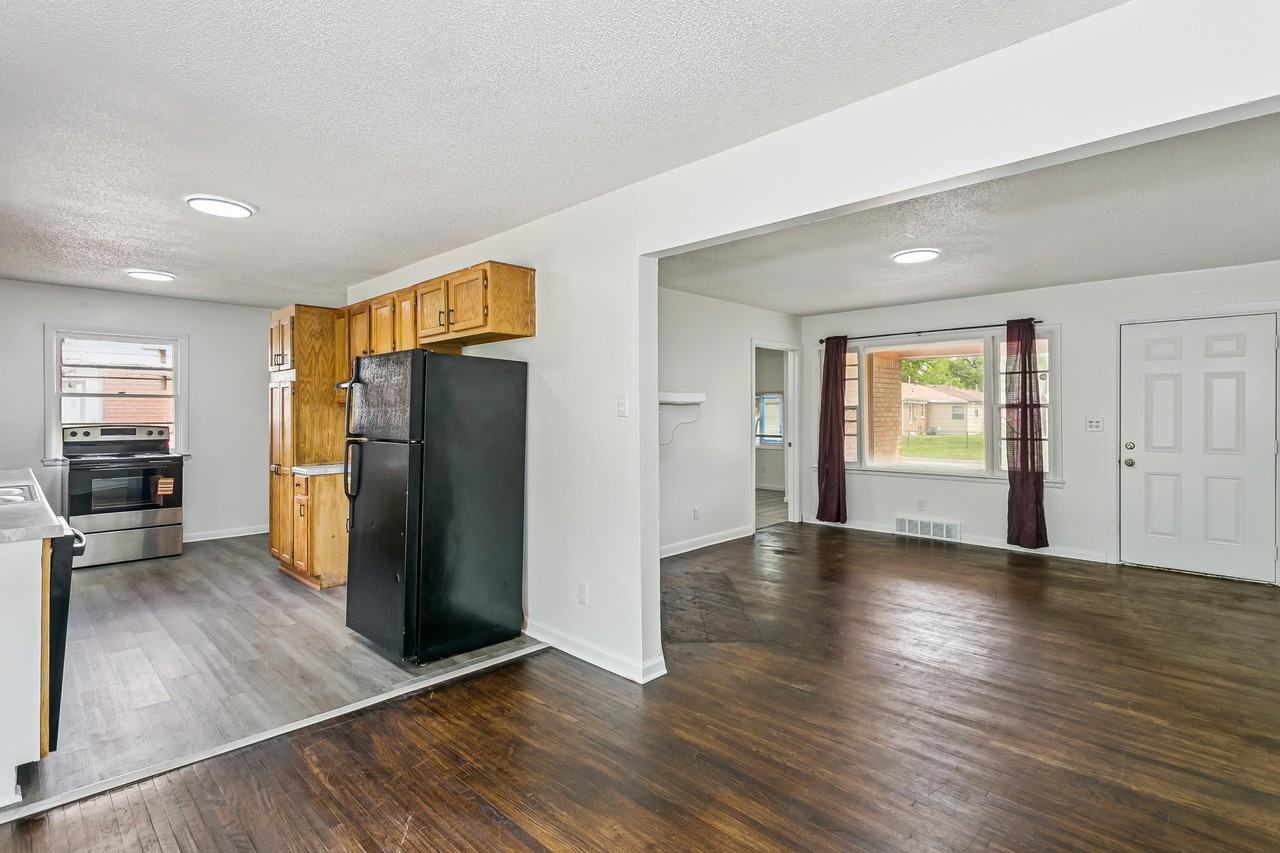 2807 S Pattie St #NA - Photo 4 of 14