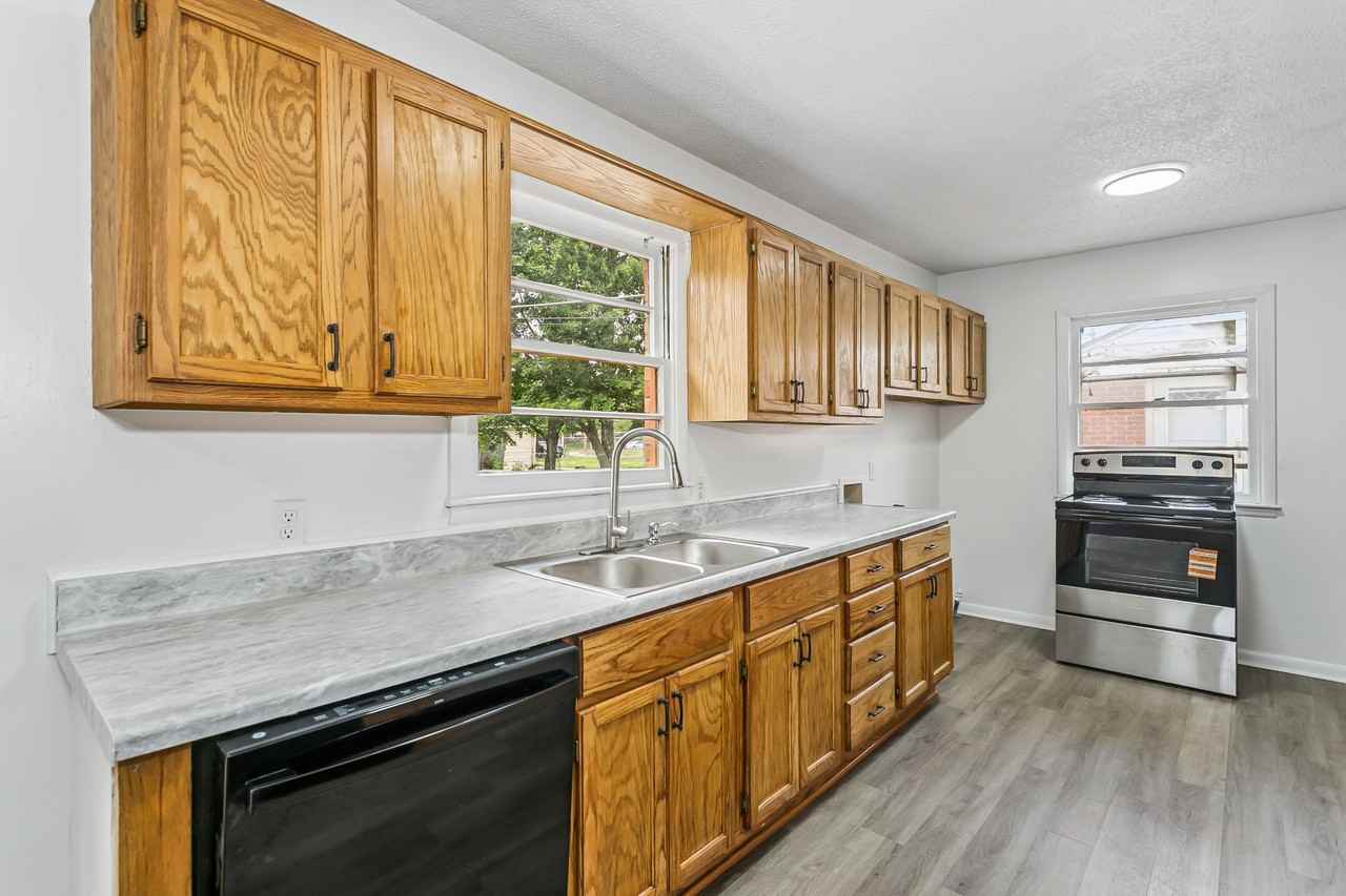 2807 S Pattie St #NA - Photo 5 of 14