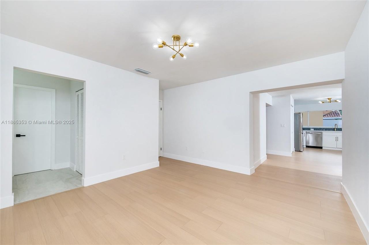 14778 Sw 81st St #NA - Photo 3 of 10