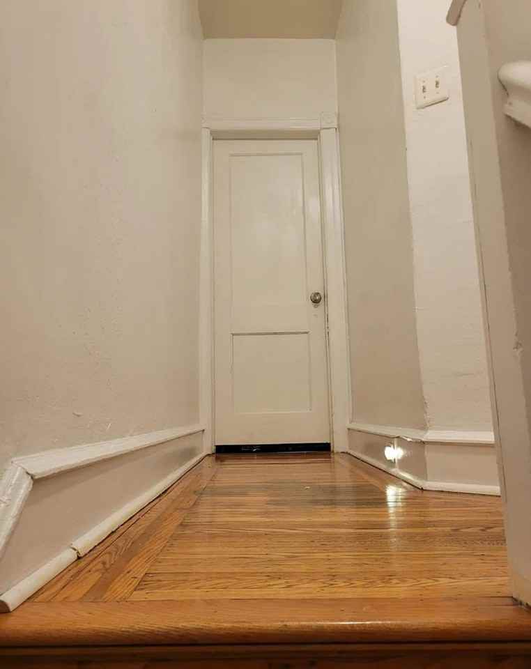 4831 N Franklin St - Photo 3 of 7