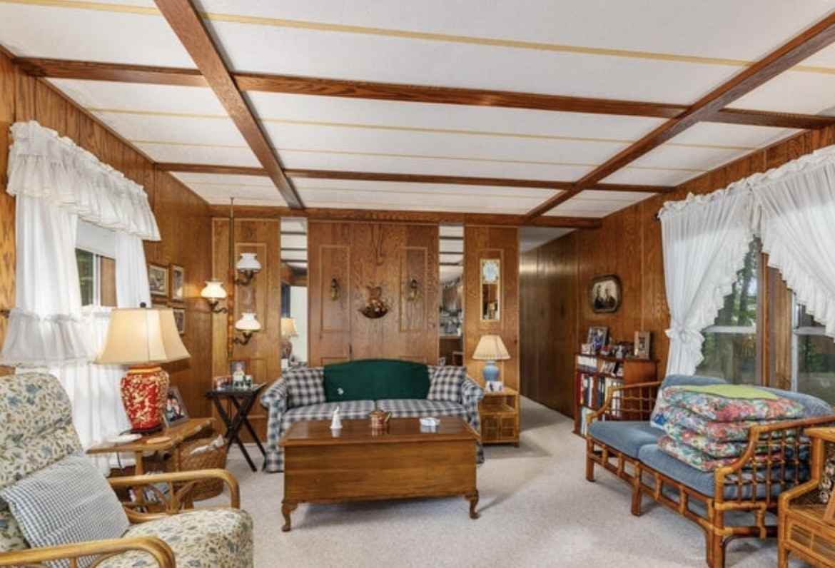 648 S 18th Ave #NA - Photo 2 of 13