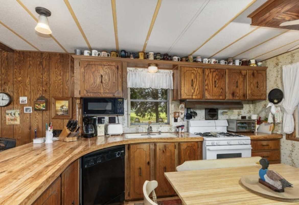 648 S 18th Ave #NA - Photo 5 of 13