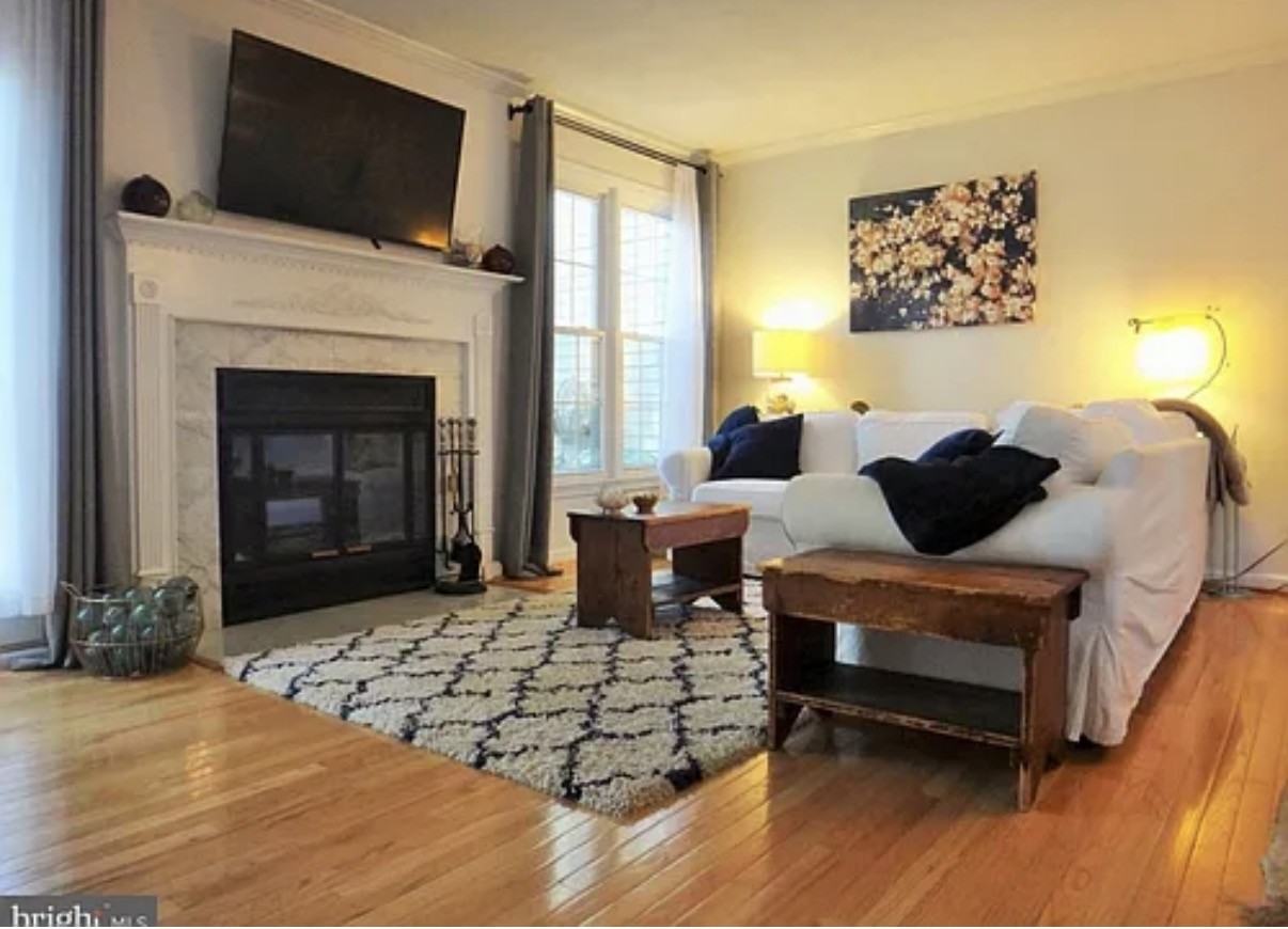 49 Fendall Ave - Photo 3 of 10