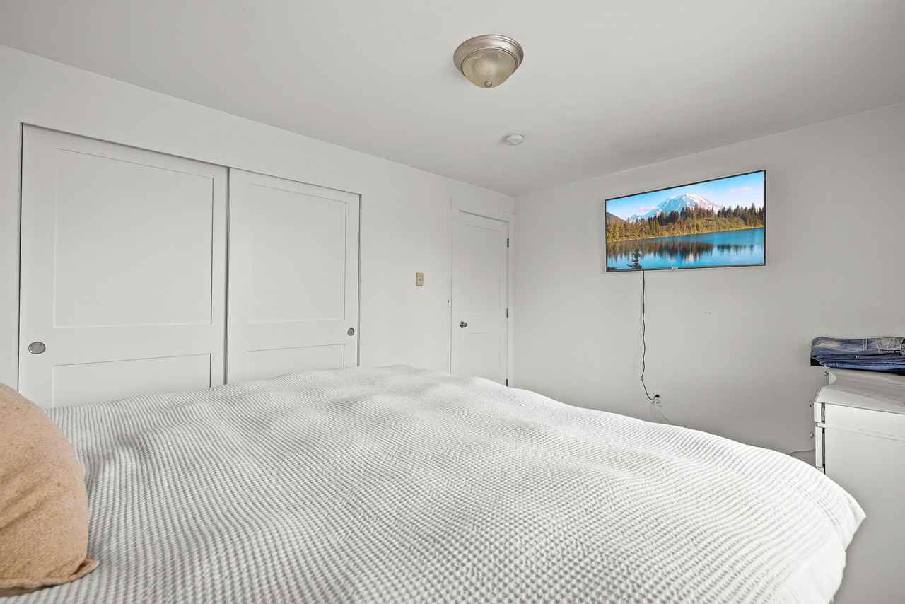 402 166th St S #NA - Photo 7 of 21