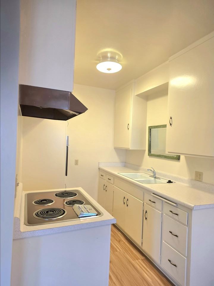 129 N Lamer St #0 - Photo 5 of 10