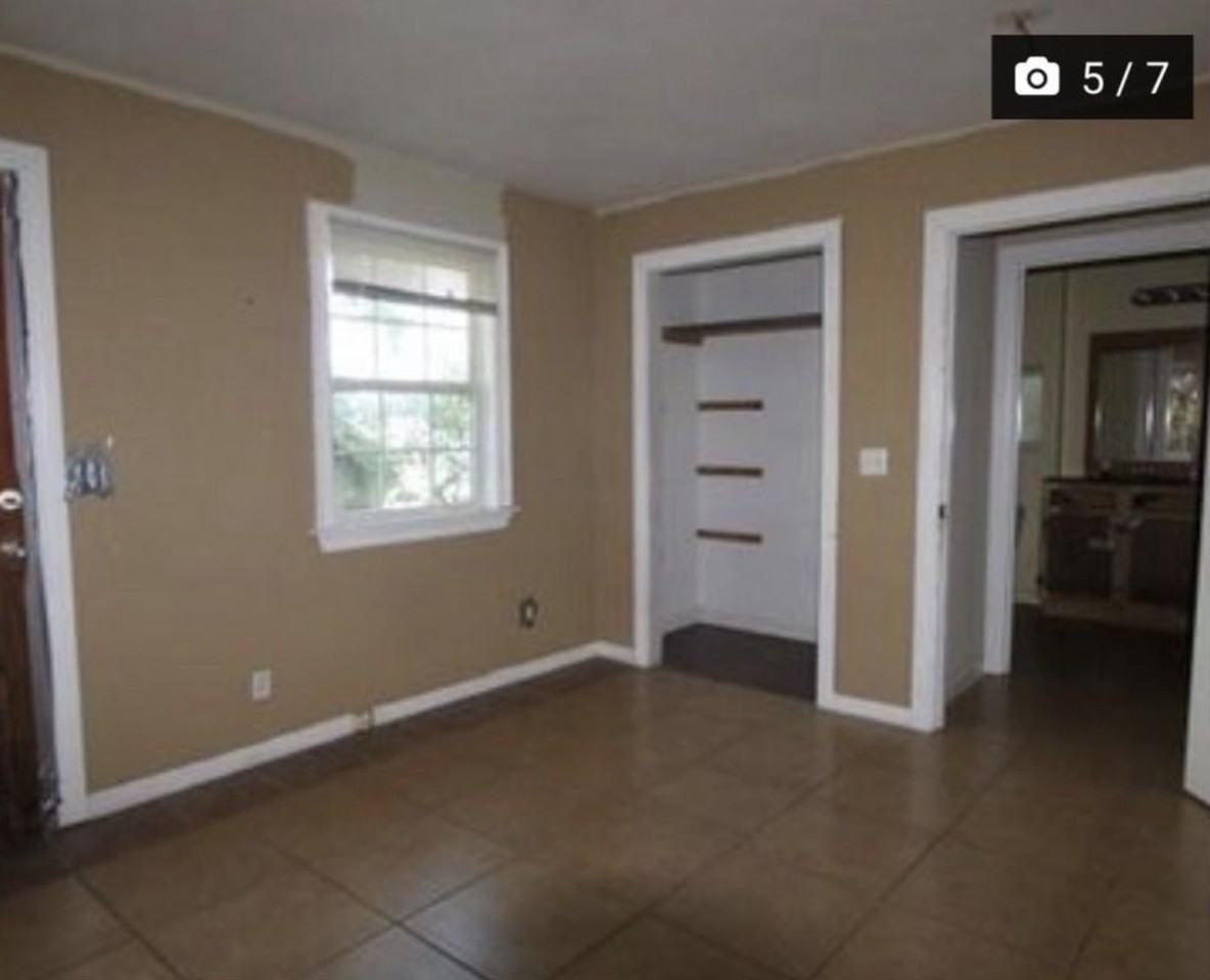 509 E Genie St - Photo 3 of 7