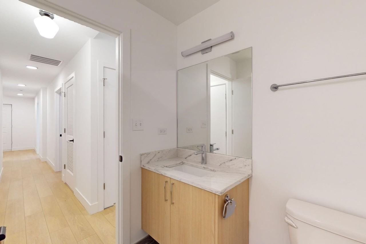 1154-56 E. 56th St - Photo 4 of 17