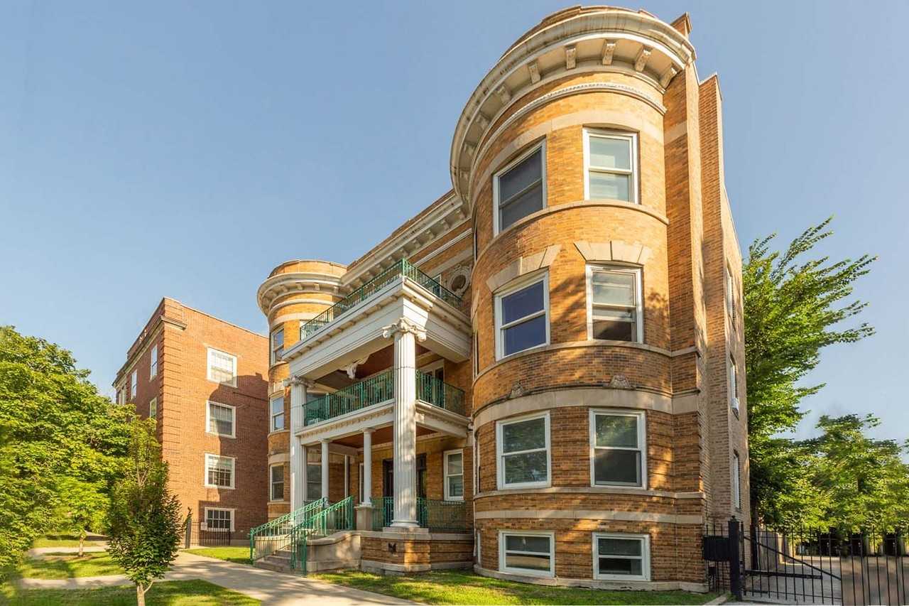 1358 E. 58th Street - Photo 4 of 32