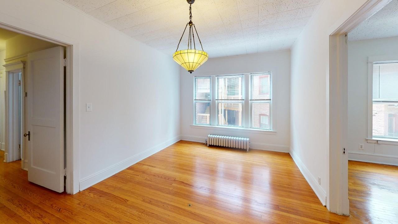 1358 E. 58th Street - Photo 6 of 32