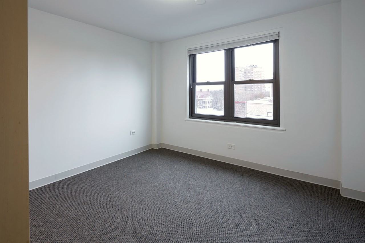 1400 E. 57th Street - Photo 5 of 21