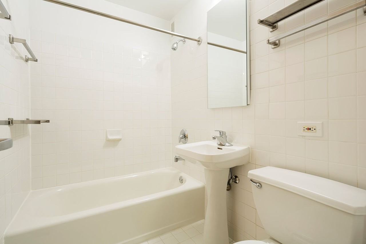 1400 E. 57th Street - Photo 6 of 21