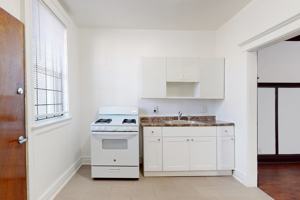 featured image of 4851 S Champlain Ave