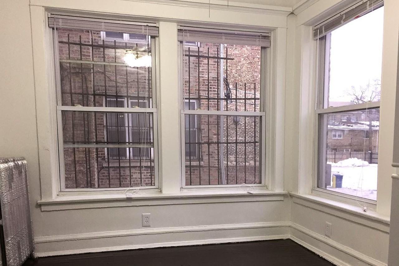 5049 S. Drexel Boulevard - Photo 6 of 14