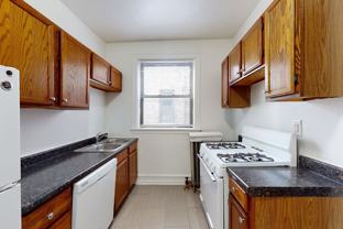 5053 S. Ellis Avenue - Photo 1 of 1