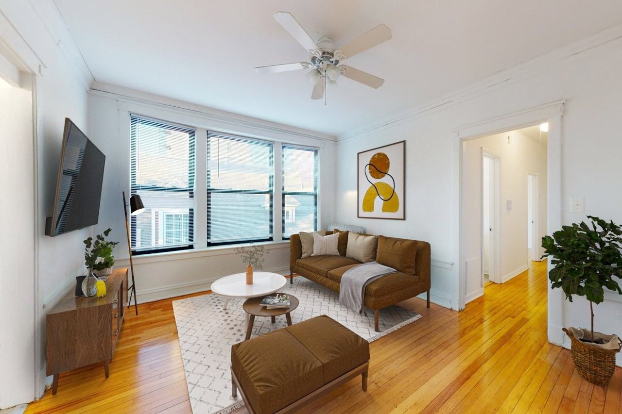 5128-5132 S. Cornell Avenue - Photo 2 of 8