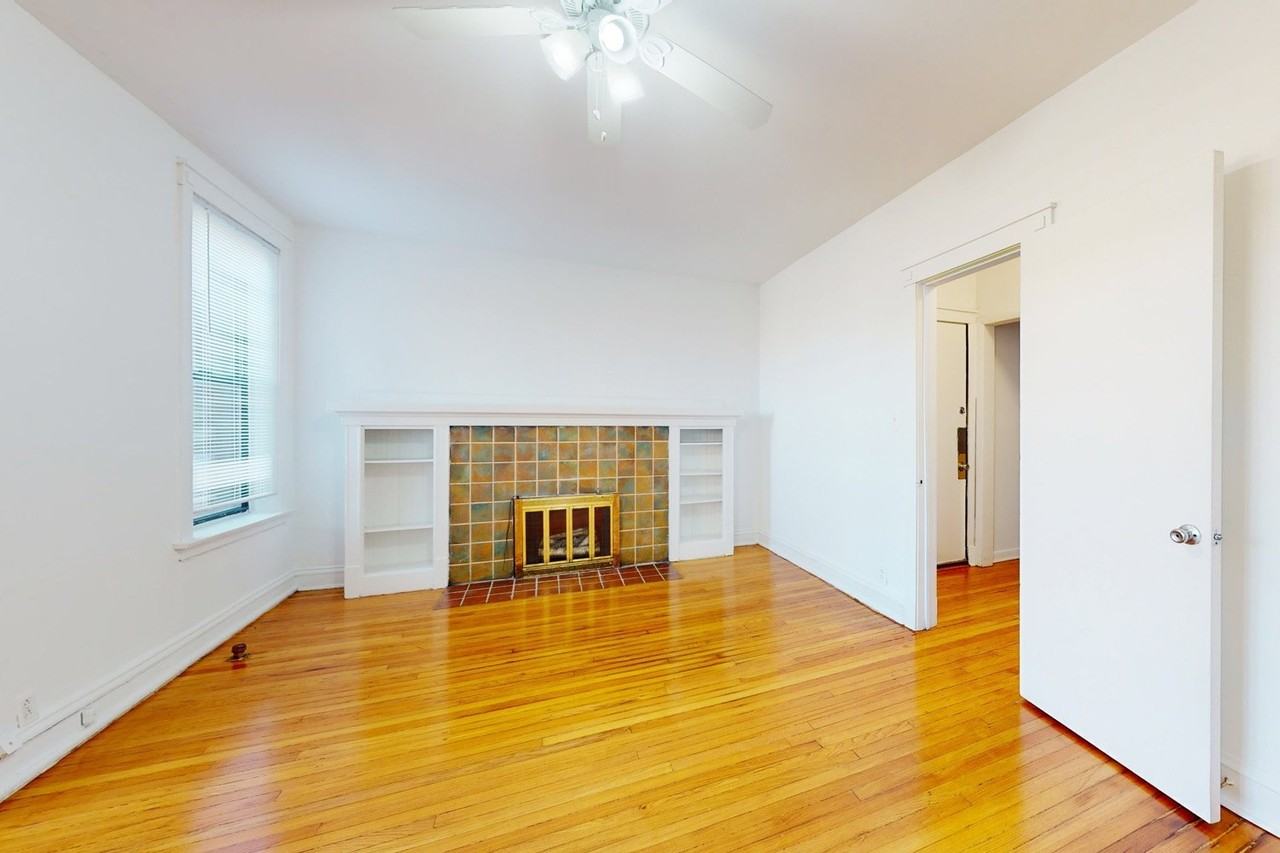 5128-5132 S. Cornell Avenue - Photo 4 of 8