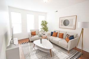 featured image of 5222 S Drexel Ave