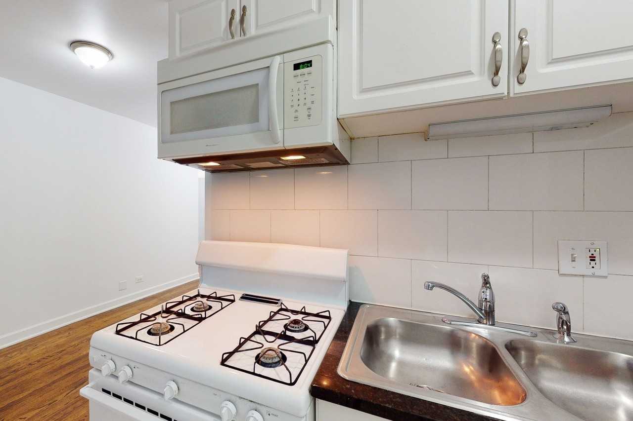 5222-38 S. Drexel Avenue - Photo 5 of 26
