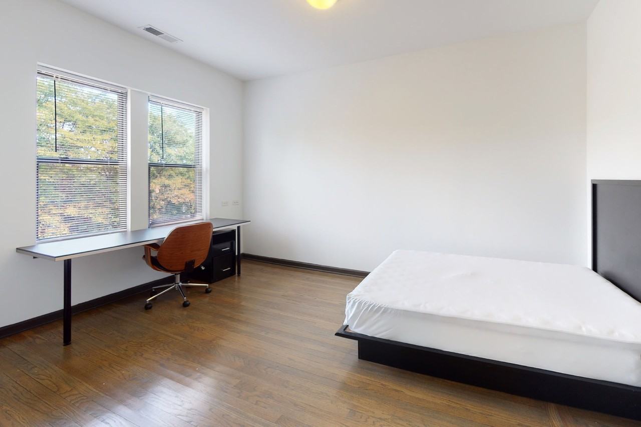 5300 S. Drexel Avenue - Photo 4 of 50