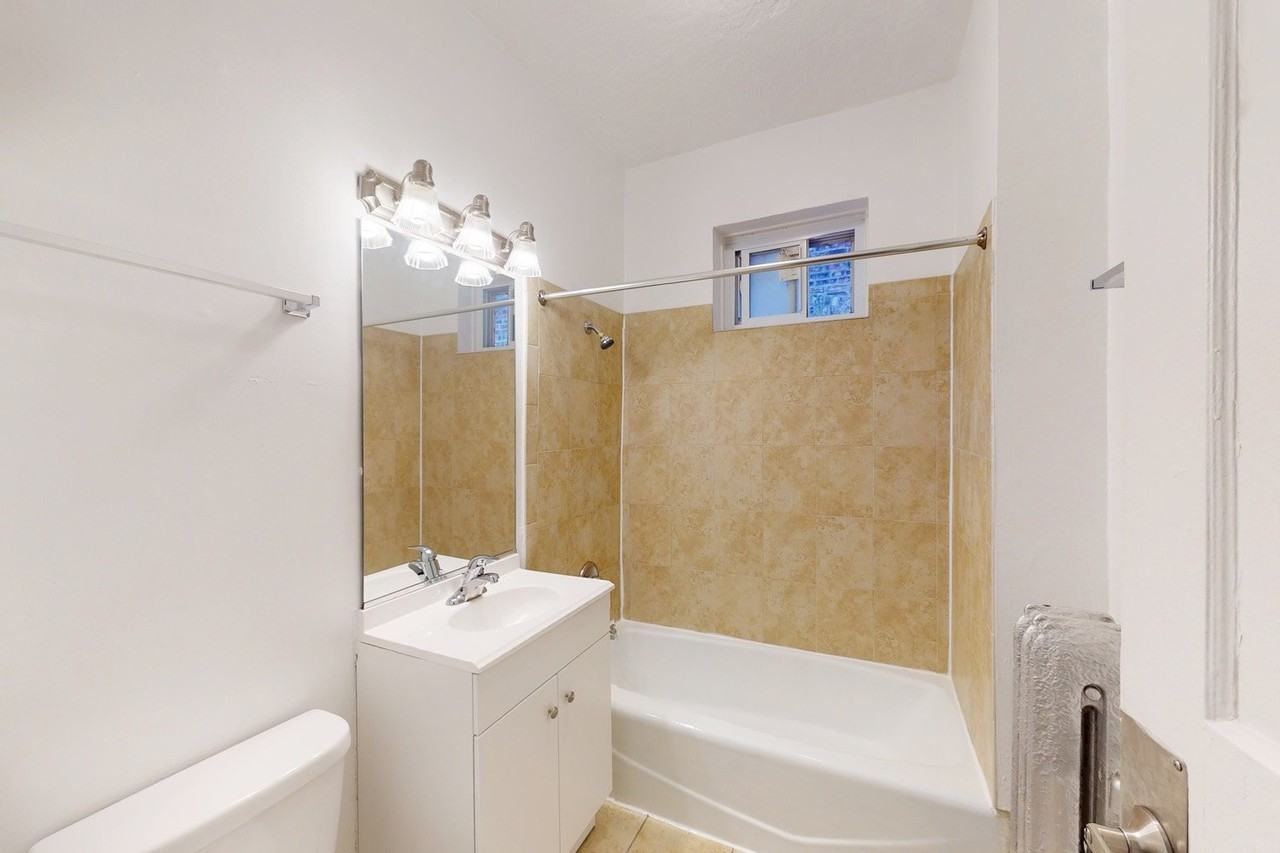 5339-5345 S. Woodlawn Avenue - Photo 7 of 13