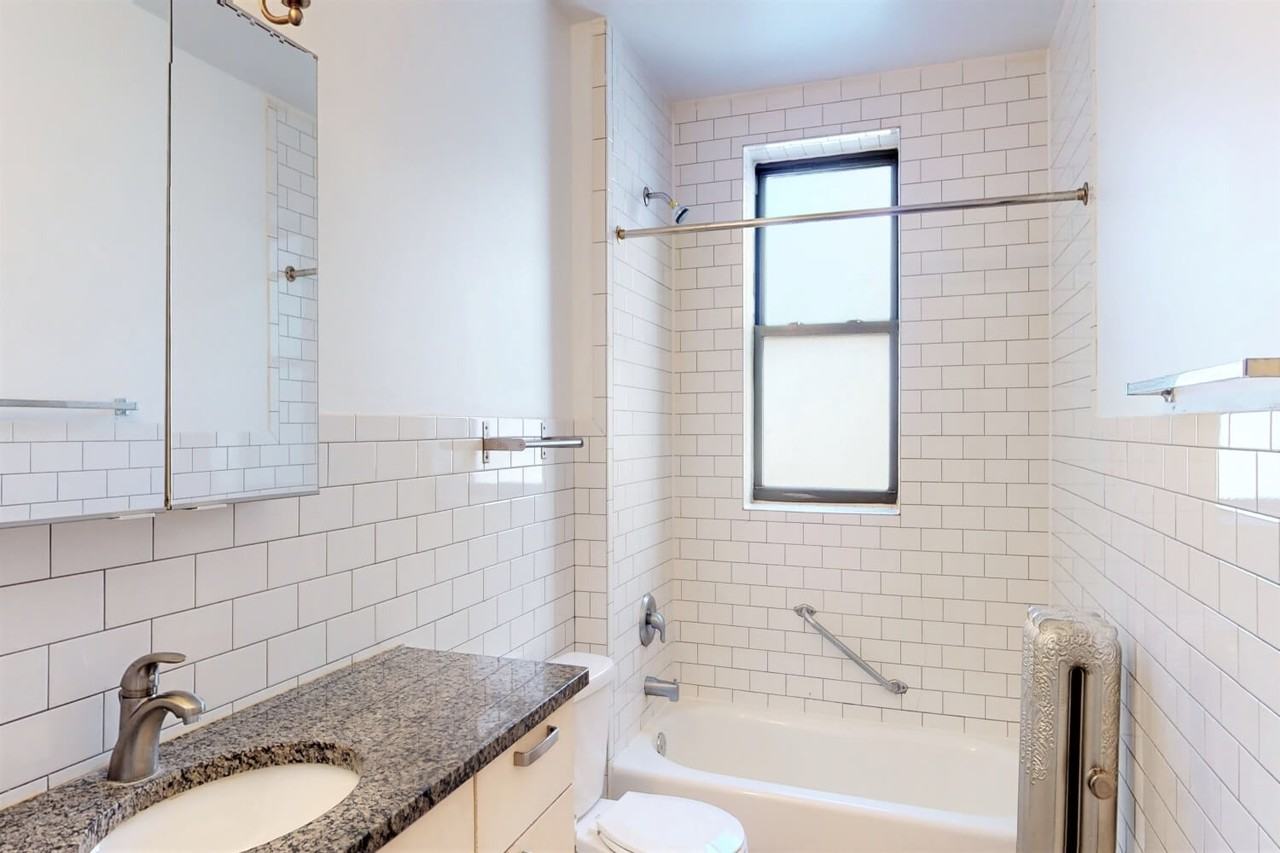 5350-5358 S. Maryland Avenue - Photo 5 of 17