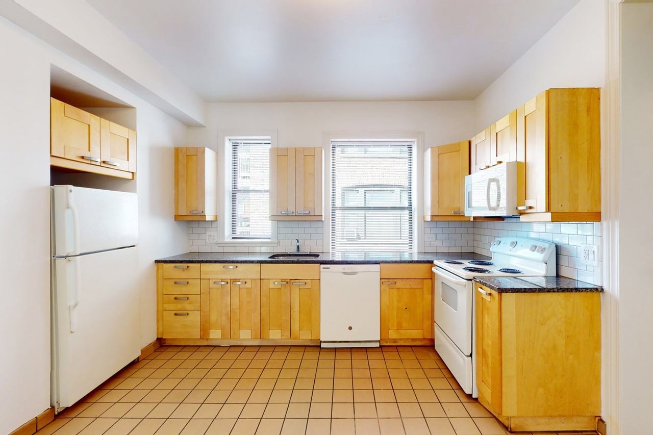 5350-5358 S. Maryland Avenue - Photo 7 of 17