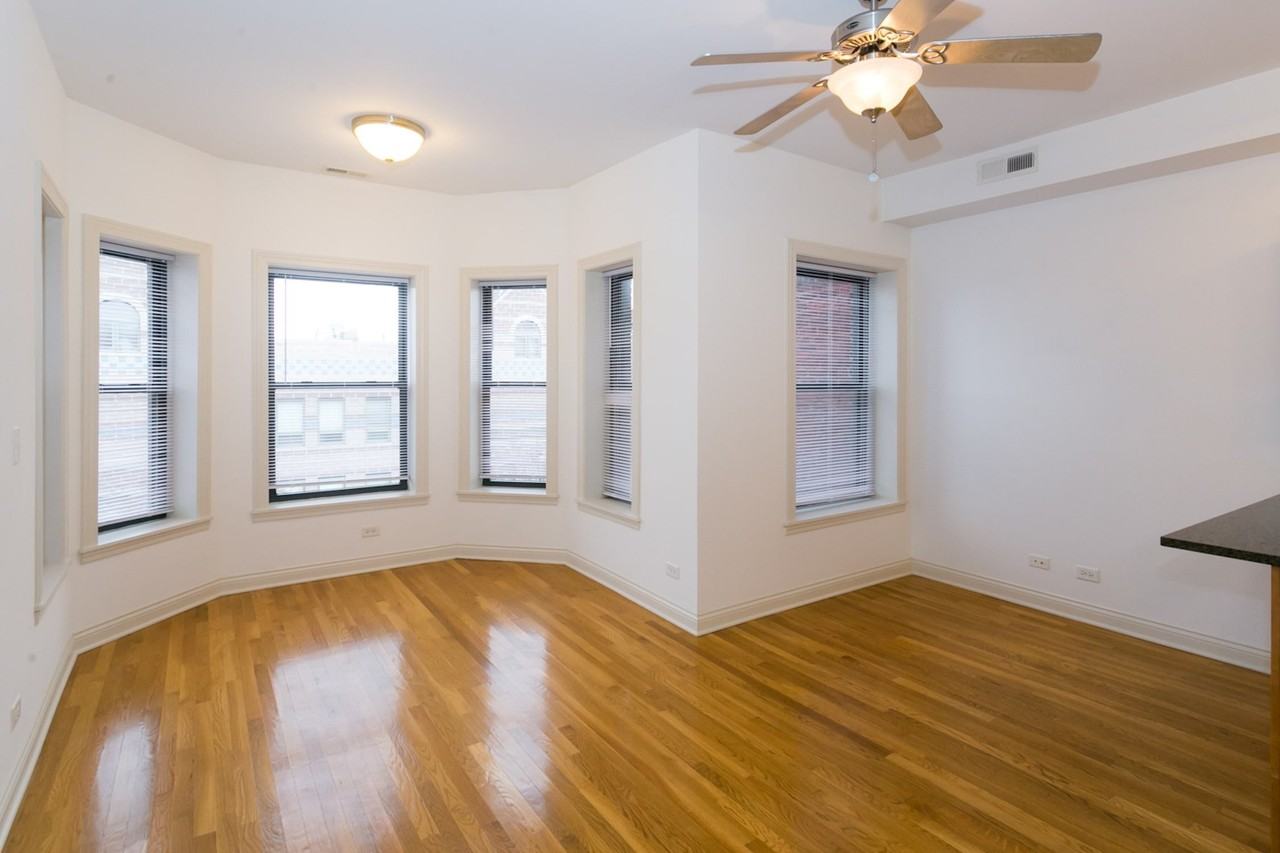 5400-5408 S. Ingleside Avenue - Photo 3 of 12