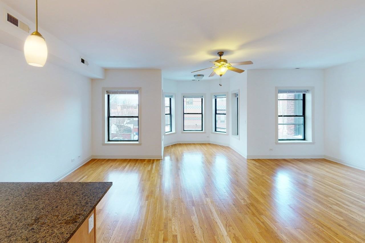 5400-5408 S. Ingleside Avenue - Photo 5 of 12