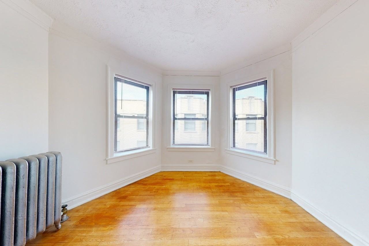 5415 S. Woodlawn Avenue - Photo 7 of 50