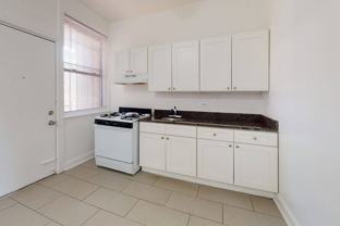 5416 S. Woodlawn Avenue - Photo 1 of 1