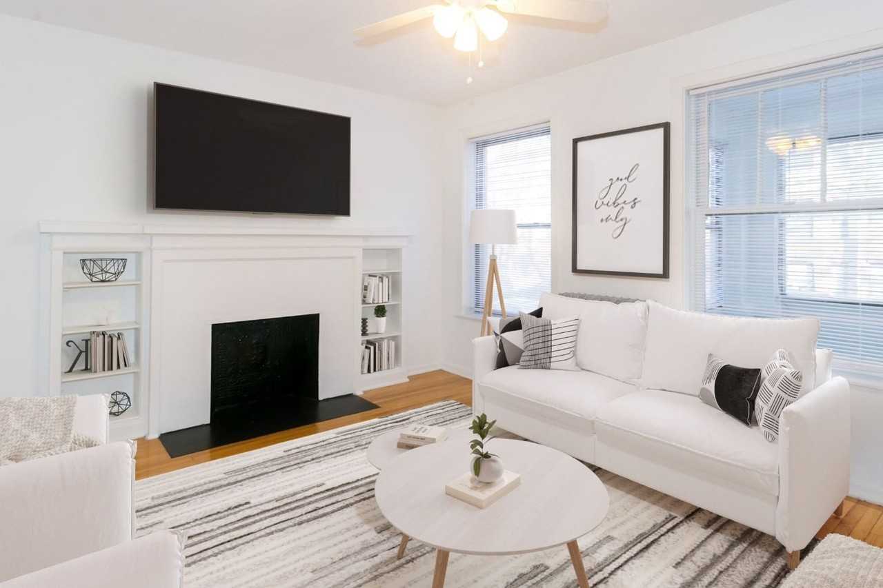 5416 S. Woodlawn Avenue - Photo 3 of 21