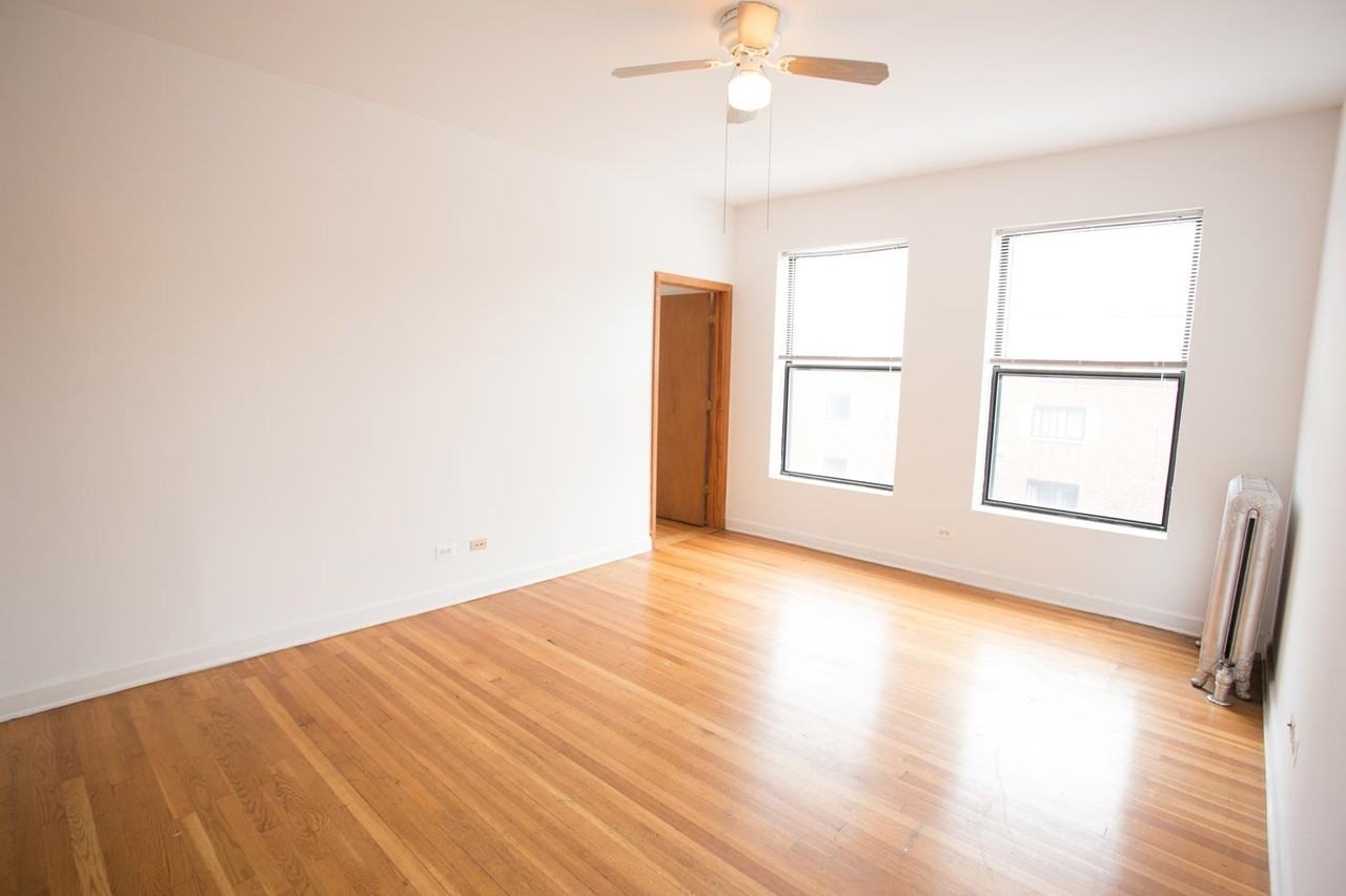 5500 S. Cornell Avenue - Photo 5 of 10