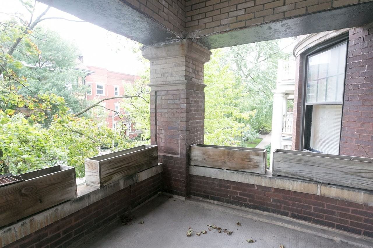 5700 S. Blackstone Avenue - Photo 2 of 26