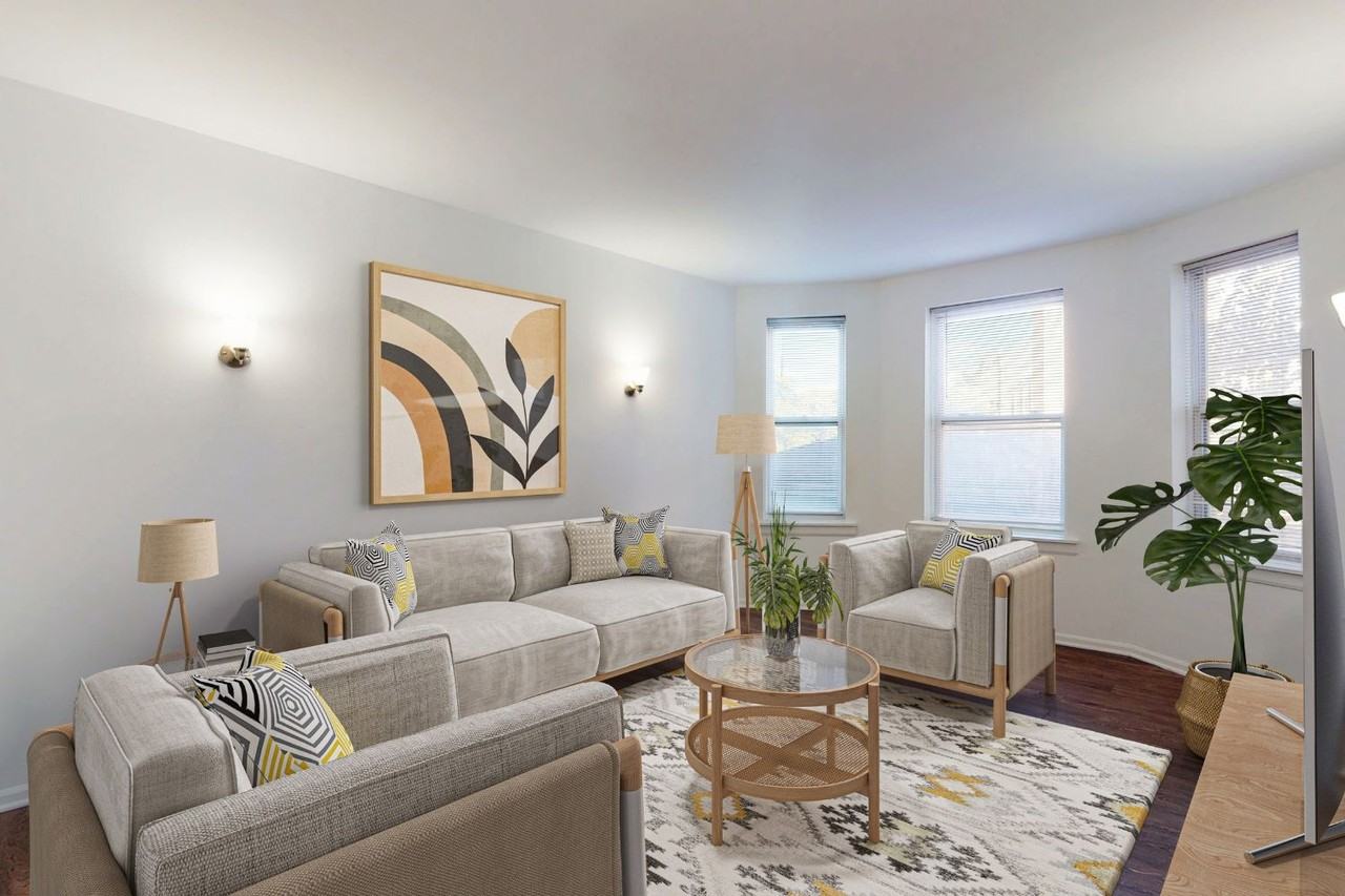 925 East 46th Street - Photo 3 of 8