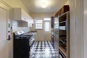 featured image of 5801 S Dorchester Ave
