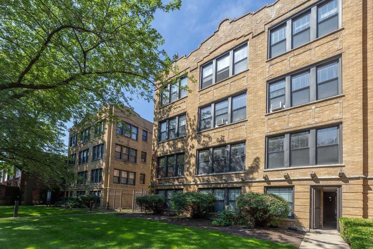 Woodlawn Court - Photo 2 of 11