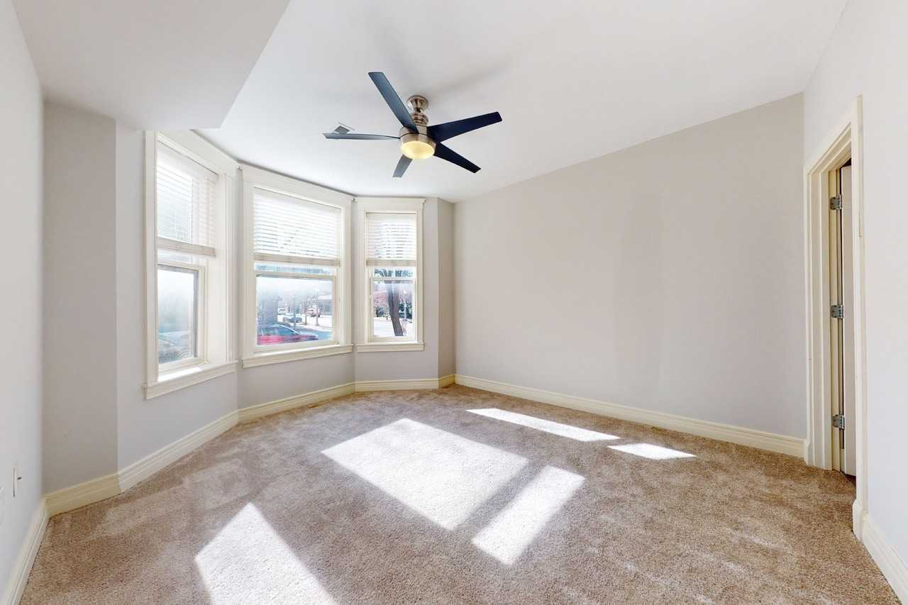 Melrose Apartments - Photo 7 of 28