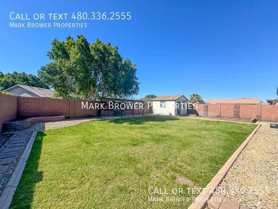 566 S Esmeralda - Photo 5 of 25