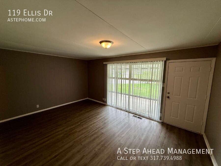 119 Ellis Dr - Photo 5 of 23