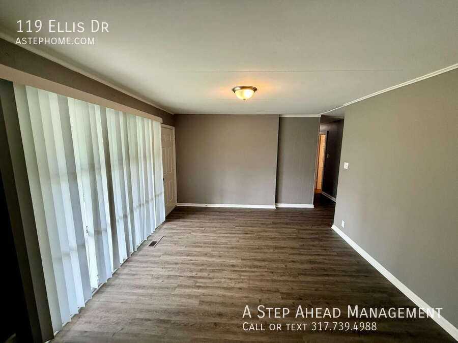 119 Ellis Dr - Photo 6 of 23