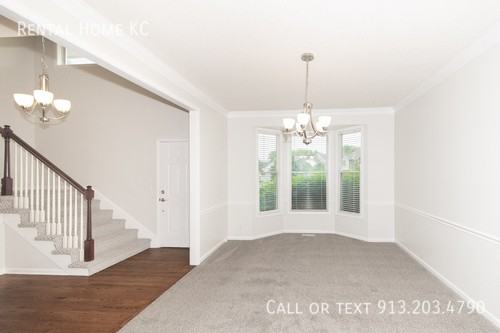 9105 W 132nd Ter - Photo 7 of 37