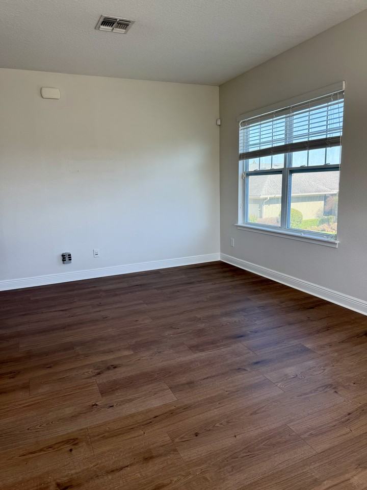 8039 Laureate Blvd #B - Photo 3 of 26